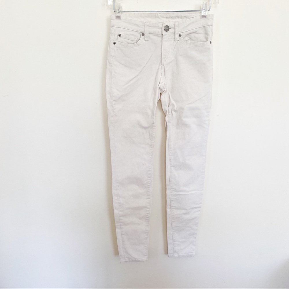 Gap Premium Super Skinny White Corduroy Pants